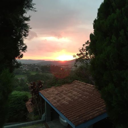Linda Chacara Com Piscina Villa Atibaia Dış mekan fotoğraf