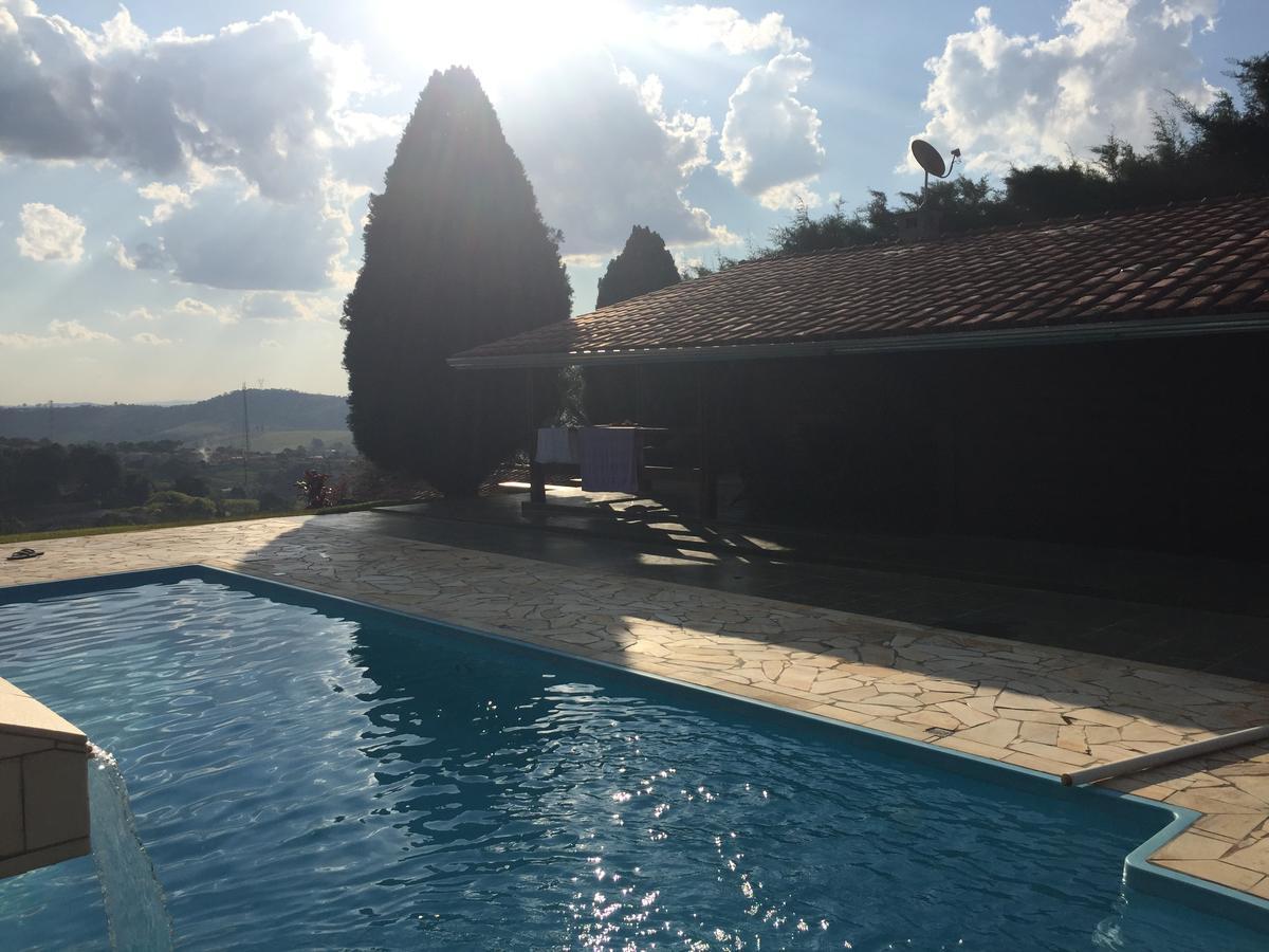 Linda Chacara Com Piscina Villa Atibaia Dış mekan fotoğraf