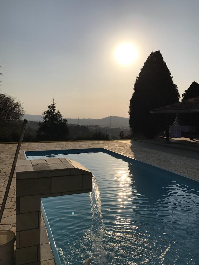 Linda Chacara Com Piscina Villa Atibaia Dış mekan fotoğraf